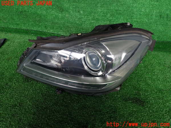 2UPJ-29001132]ベンツ C200 ステーションワゴン(204248)左ヘッドライト HID 中古 S204_m0001.jpg