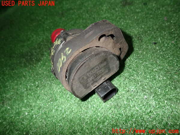 2UPJ-29002110]ベンツ C200 ステーションワゴン(204248)ウォーターポンプ 中古 S204_m0002.jpg