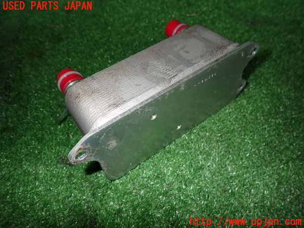 2UPJ-29002482]ベンツ C200 ステーションワゴン(204248)オイルクーラー2 中古 S204_m0002.jpg