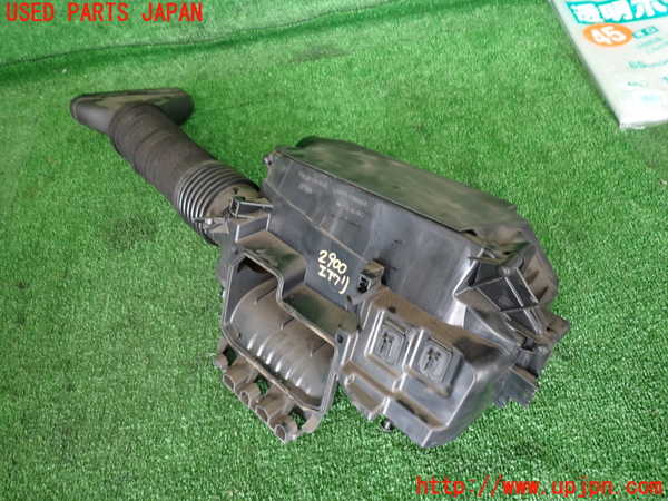 2UPJ-29002560]ベンツ C200 ステーションワゴン(204248)エアクリーナーボックス 中古 S204_m0001.jpg