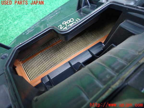 2UPJ-29002560]ベンツ C200 ステーションワゴン(204248)エアクリーナーボックス 中古 S204_m0003.jpg