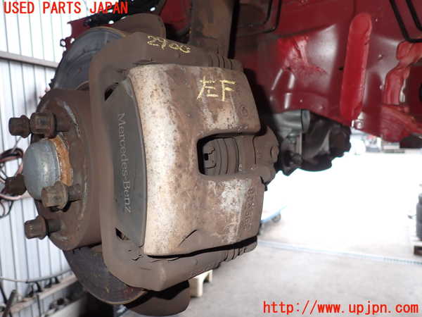 2UPJ-29004085]ベンツ C200 ステーションワゴン(204248)左フロントキャリパー 中古 S204_m0001.jpg
