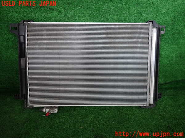 2UPJ-29006031]ベンツ C200 ステーションワゴン(204248)エアコンコンデンサー1 中古 S204_m0002.jpg