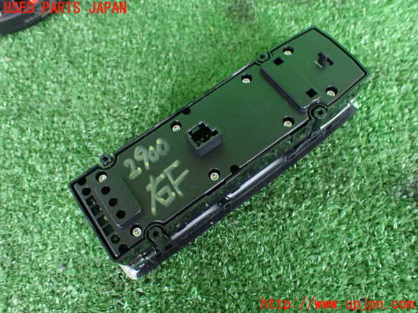 2UPJ-29006240]ベンツ C200 ステーションワゴン(204248)右前パワーウィンドウスイッチ 中古 S204_m0003.jpg
