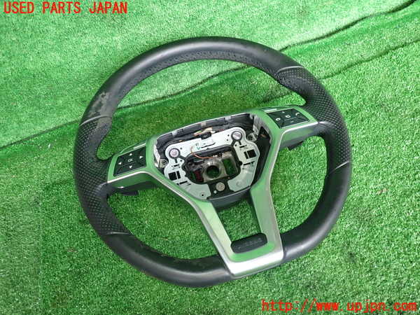 2UPJ-29007855]ベンツ C200 ステーションワゴン(204248)ステアリングホイール 中古 S204_m0001.jpg