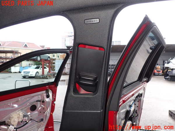 2UPJ-29007665]ベンツ C200 ステーションワゴン(204248)右センターピラートリム 中古 S204_m0002.jpg