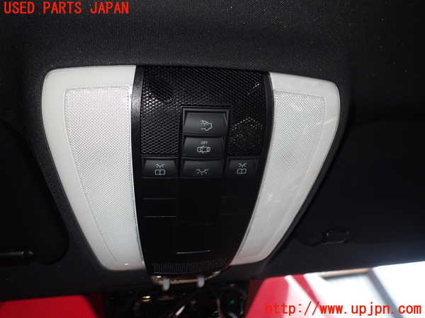 2UPJ-29006411]ベンツ C200 ステーションワゴン(204248)ルームランプ1 (真中 1列目) 中古 S204_m0001.jpg