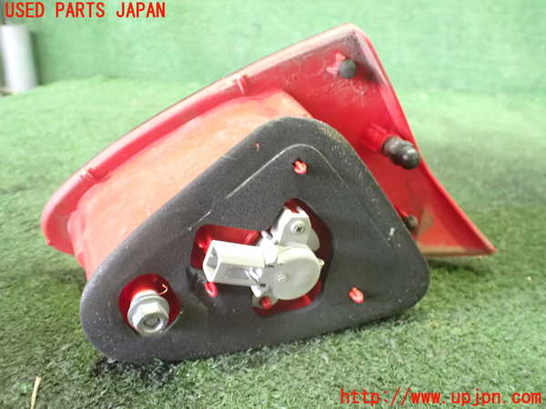 2UPJ-29011550]アルファロメオ・147 GTA(937AXL)右リアフィニッシャー 中古_m0002.jpg