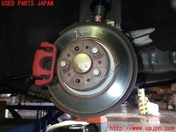 2UPJ-29014305]アルファロメオ・147 GTA(937AXL)左リアナックルハブ 中古_m0002.jpg