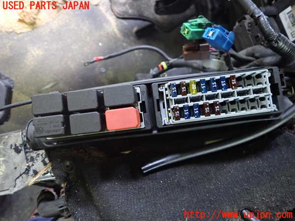 2UPJ-29016742]アルファロメオ・147 GTA(937AXL)ヒューズボックス2 中古_m0003.jpg