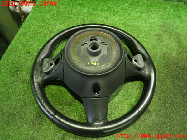 2UPJ-29017855]アルファロメオ・147 GTA(937AXL)ステアリングホイール 中古_m0002.jpg