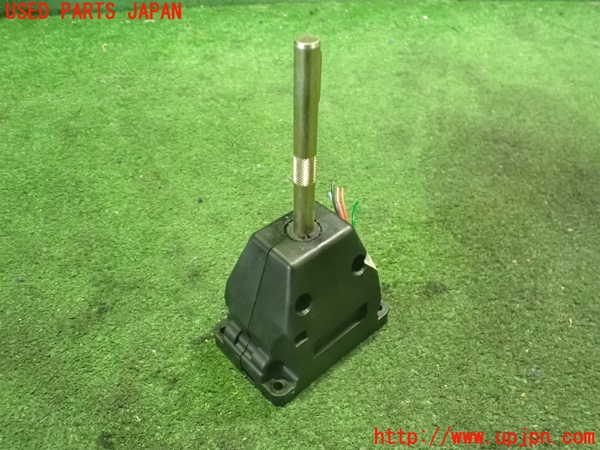 2UPJ-29017555]アルファロメオ・147 GTA(937AXL)ATシフトレバー ジャンク品 中古_m0002.jpg