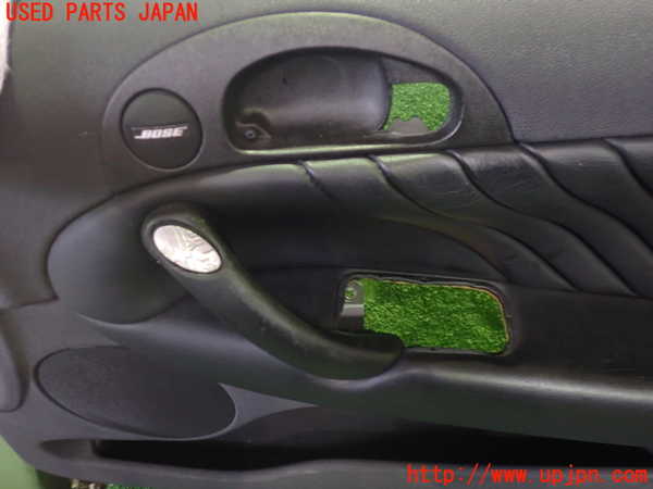 5UPJ-29011234]アルファロメオ・147 GTA(937AXL)右ドア内張り 中古_m0002.jpg