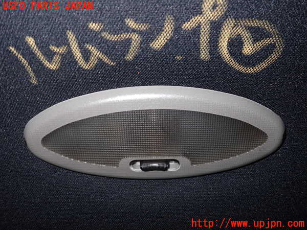 5UPJ-29016412]アルファロメオ・147 GTA(937AXL)ルームランプ2 (真中 2列目) 中古_m0001.jpg