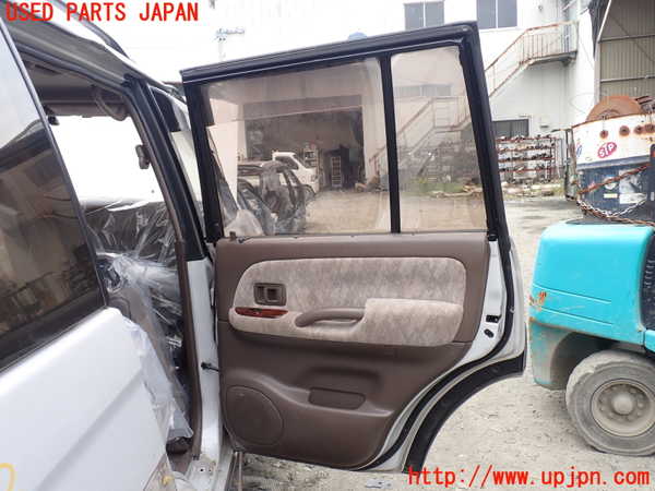 5UPJ-29021290]ランクルプラド(KDJ95W)右後ドア NSG M3E8 中古_m0004.jpg