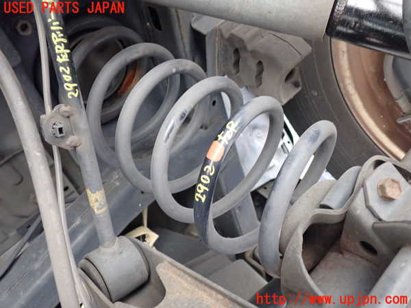 1UPJ-29025105]ランクルプラド(KDJ95W)左リアスプリング 中古_m0001.jpg