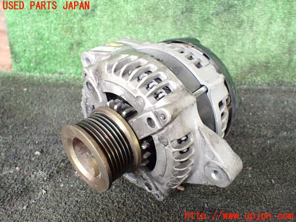 1UPJ-29026015]ランクルプラド(KDJ95W)オルタネーター(ダイナモ) 中古_m0001.jpg