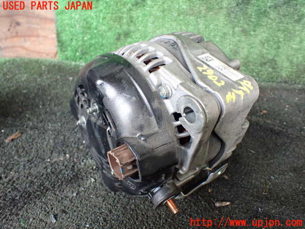 1UPJ-29026015]ランクルプラド(KDJ95W)オルタネーター(ダイナモ) 中古_m0002.jpg