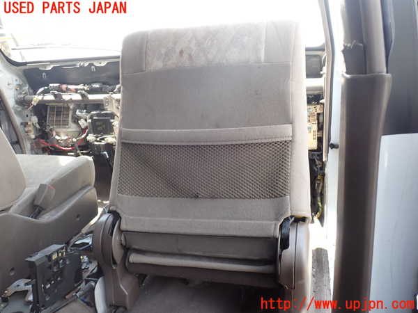 1UPJ-29027035]ランクルプラド(KDJ95W)運転席シート 中古_m0005.jpg