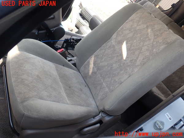 1UPJ-29027065]ランクルプラド(KDJ95W)助手席シート 中古_m0001.jpg