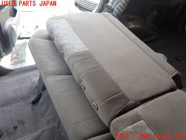 1UPJ-29027145]ランクルプラド(KDJ95W)右2列目シート 中古_m0004.jpg