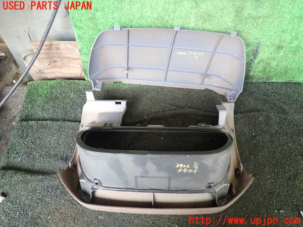 1UPJ-29027510]ランクルプラド(KDJ95W)メーターフード 中古_m0002.jpg