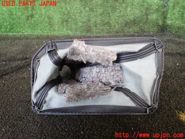 1UPJ-29027575]ランクルプラド(KDJ95W)シフトブーツ 中古_m0003.jpg