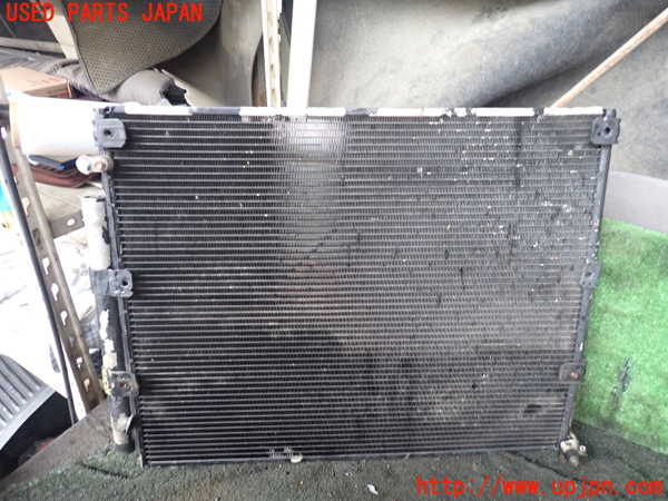 1UPJ-29036031]ランクル100系(UZJ100W)エアコンコンデンサー1 【ジャンク】_m0001.jpg