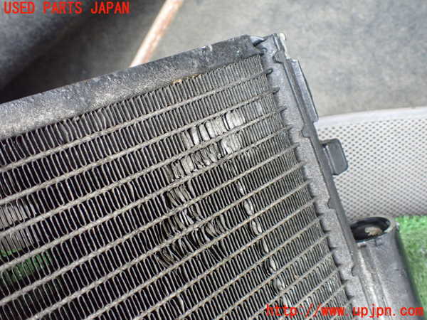 1UPJ-29036031]ランクル100系(UZJ100W)エアコンコンデンサー1 【ジャンク】_m0004.jpg