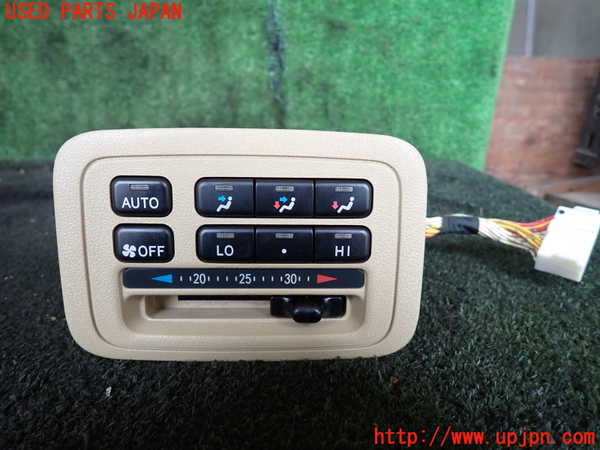 1UPJ-29036306]ランクル100系(UZJ100W)スイッチ1 (リヤエアコン) 中古_m0001.jpg