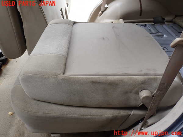 1UPJ-29037175]ランクル100系(UZJ100W)左2列目シート 中古_m0004.jpg