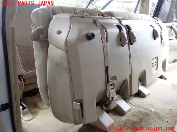 1UPJ-29037175]ランクル100系(UZJ100W)左2列目シート 中古_m0005.jpg