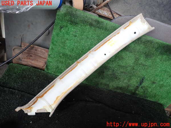 1UPJ-29037660]ランクル100系(UZJ100W)左フロントピラートリム 中古_m0003.jpg