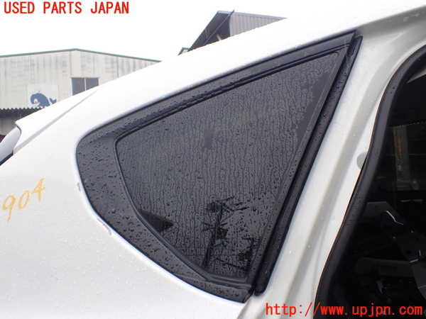 5UPJ-29041380]CX-60(KH3P)右クォーターガラス 中古_m0001.jpg