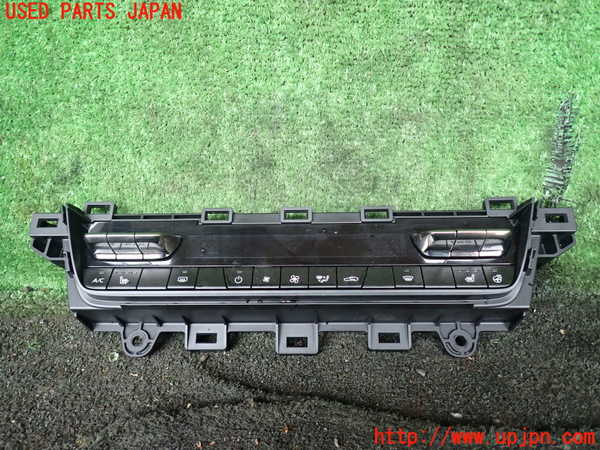 1UPJ-29046066]CX-60(KH3P)エアコンスイッチ1 中古_m0001.jpg