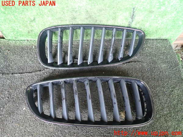 1UPJ-29051050]BMW Z4 E89(LM30)ラジエターグリル 中古_m0001.jpg