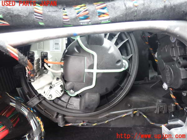 1UPJ-29056081]BMW Z4 E89(LM30)エバポレーター1 中古_m0003.jpg