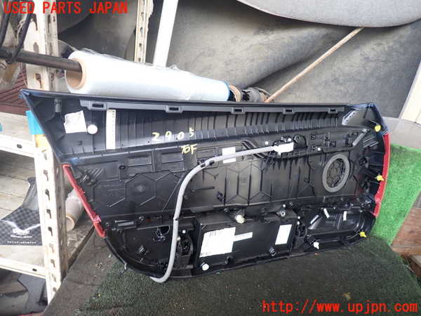 1UPJ-29051234]BMW Z4 E89(LM30)右ドア内張り 中古_m0004.jpg