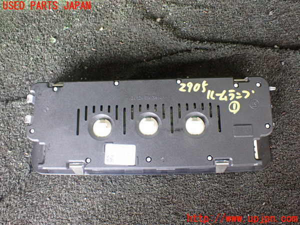 1UPJ-29056411]BMW Z4 E89(LM30)ルームランプ1 中古_m0002.jpg
