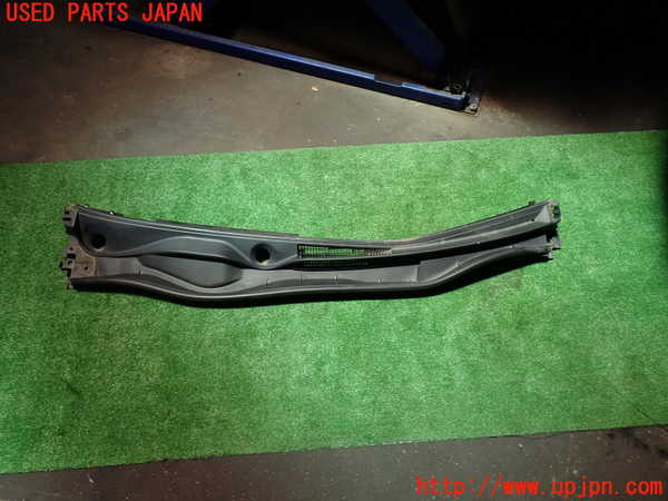 5UPJ-29071190]レクサス・RC300h(AVC10)カウルトップ 中古_m0001.jpg