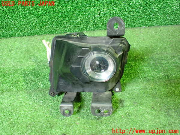 1UPJ-29071180]レクサス・RC300h(AVC10)右フォグ 中古_m0001.jpg