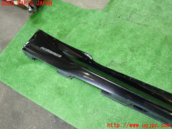 1UPJ-29071390]レクサス・RC300h(AVC10)右サイドステップ 中古_m0003.jpg