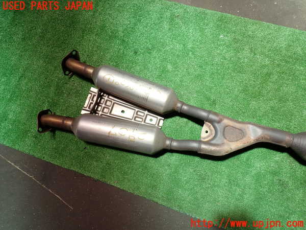 1UPJ-29072651]レクサス・RC300h(AVC10)センターパイプ1 中古_m0003.jpg