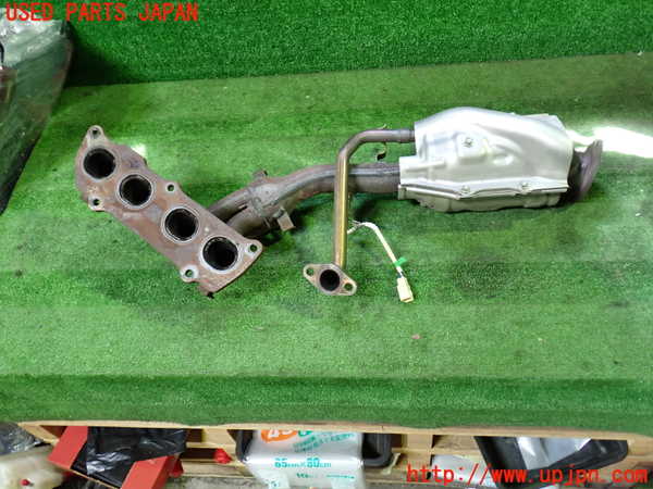 1UPJ-29072661]レクサス・RC300h(AVC10)触媒1 中古_m0002.jpg