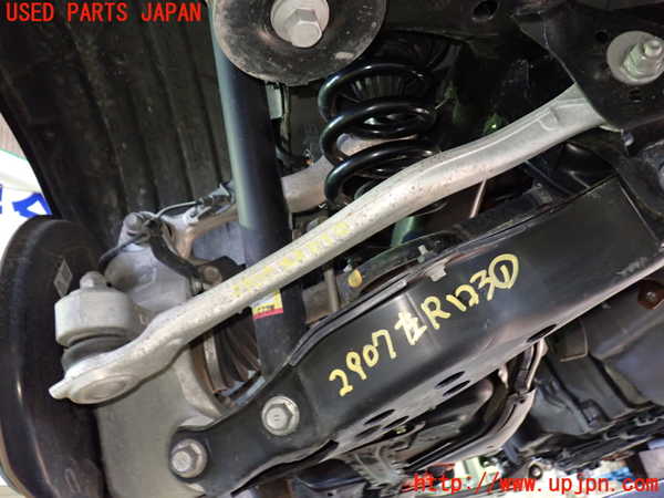 1UPJ-29075227]レクサス・RC300h(AVC10)左リアロアアーム2 中古_m0001.jpg