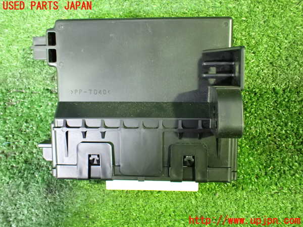 1UPJ-29076154]レクサス・RC300h(AVC10)コンピューター9 中古 88650-24450_m0002.jpg