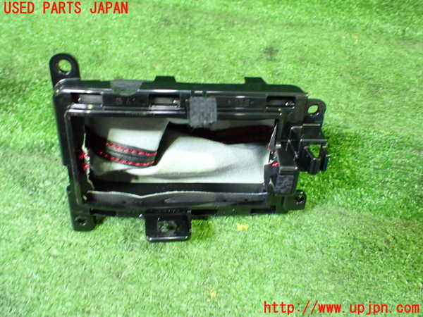 1UPJ-29077575]レクサス・RC300h(AVC10)シフトブーツ 中古_m0003.jpg
