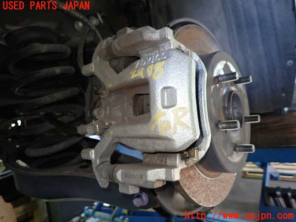 1UPJ-29084090]カムリハイブリッド(AXVH70)右リアキャリパー 中古_m0001.jpg