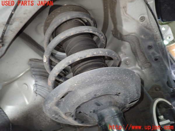 5UPJ-29085015]カムリハイブリッド(AXVH70)右フロントストラット 中古_m0002.jpg