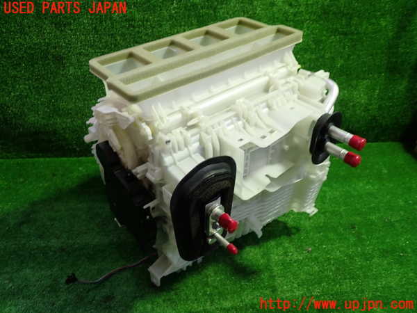 1UPJ-29086081]カムリハイブリッド(AXVH70)エバポレーター1 中古_m0004.jpg